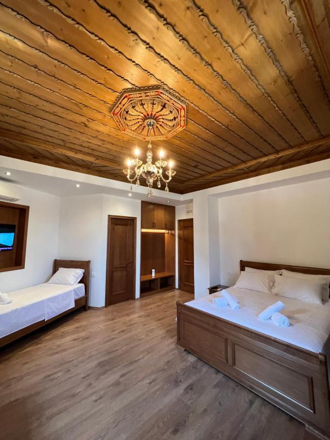 Hotel With Castle View Gjirokastër Extérieur photo