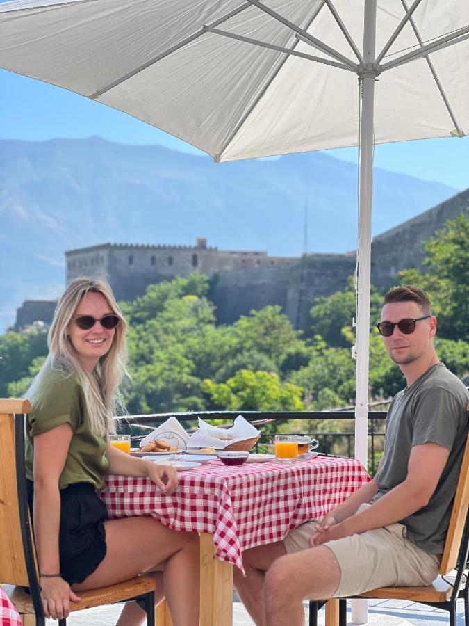 Hotel With Castle View Gjirokastër Extérieur photo